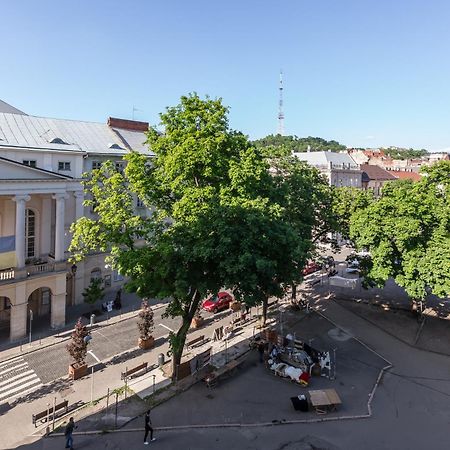 Apartment on Svobody avenue 22/17a Lviv Extérieur photo