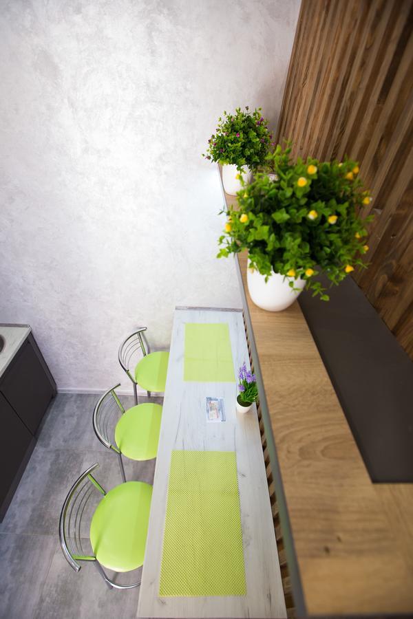 Apartment on Svobody avenue 22/17a Lviv Extérieur photo